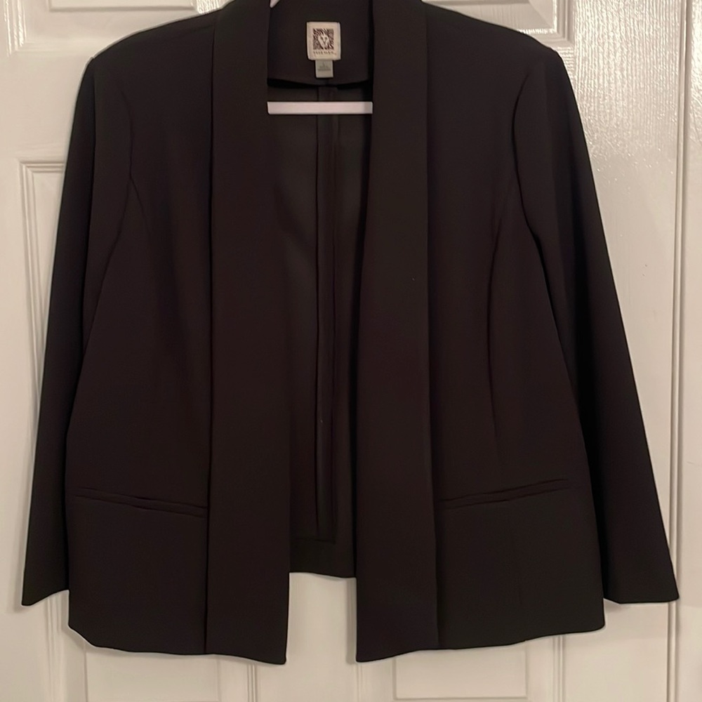 Large black Anne Klein